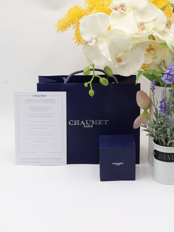 ملحقات شومية بلو فيرجن للخواتم هدايا chaumet  