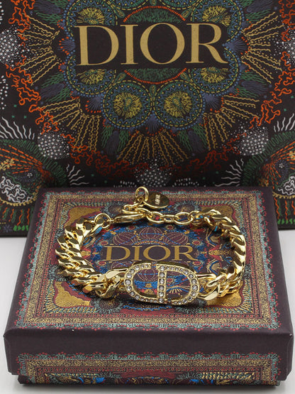 اساور ديور كريستال لوقو اسواره dior  