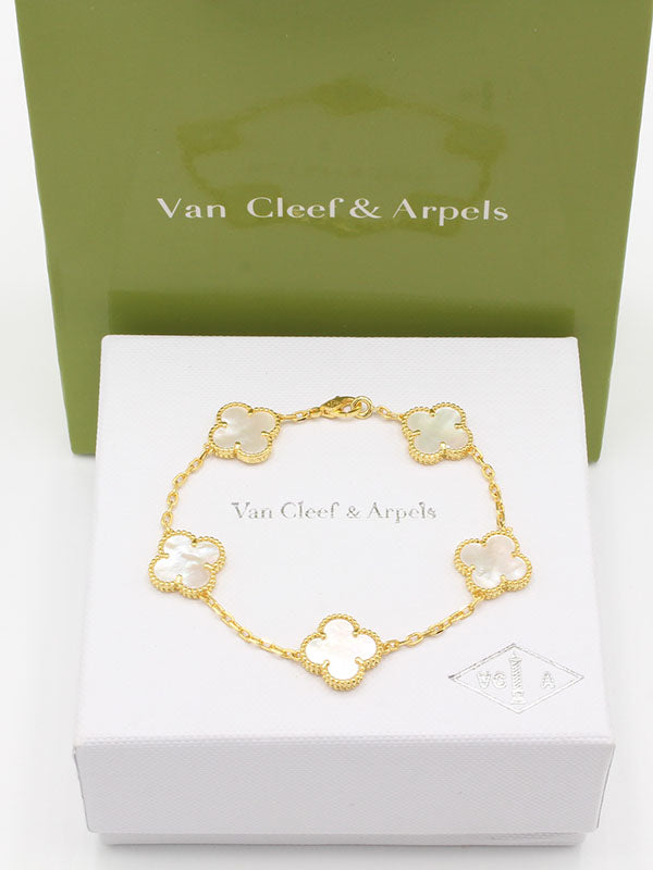 اساور فان كليف الماستر الجديده اسواره van cleef ابيض ذهبي