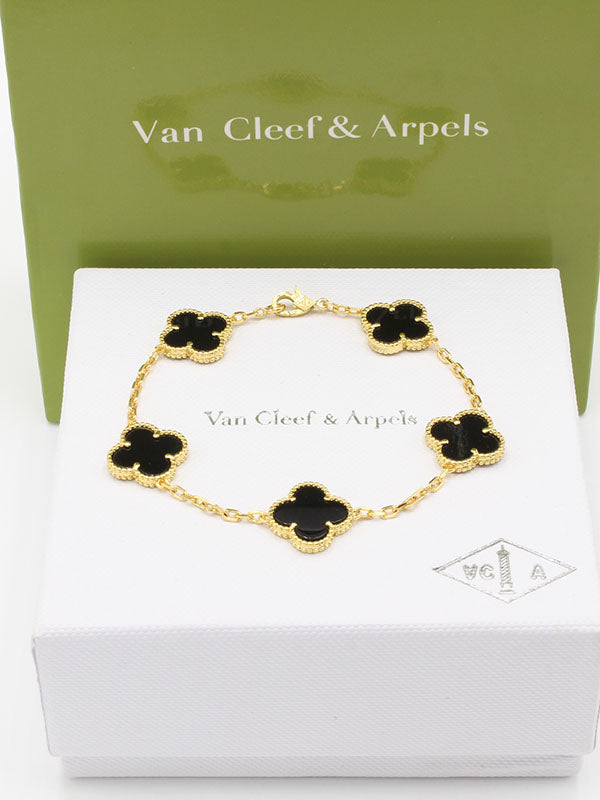 اساور فان كليف الماستر الجديده اسواره van cleef