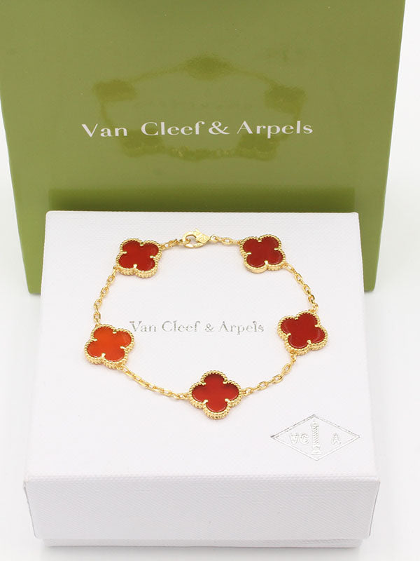 اساور فان كليف الماستر الجديده اسواره van cleef