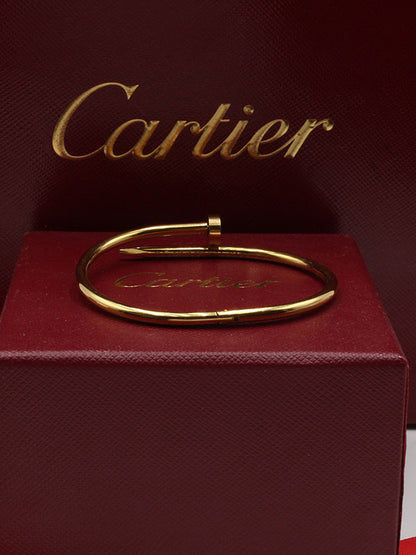 اسوارة كارتير مسمار نحيفة slim اسواره CARTIER