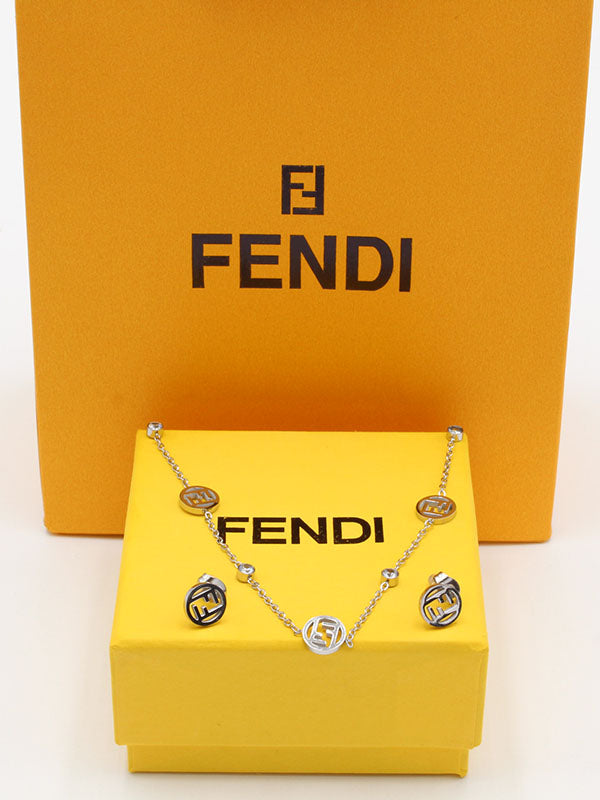 طقم فندي تشوكر ناعم اطقم fendi