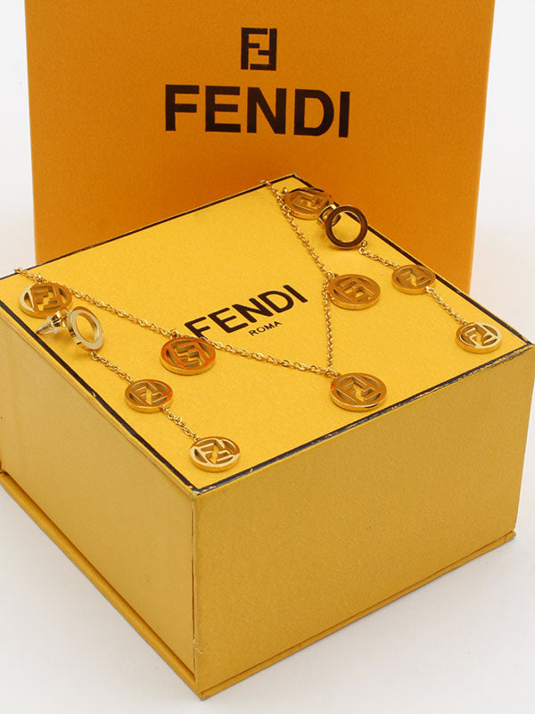 طقم فندي تشوكر اطقم fendi