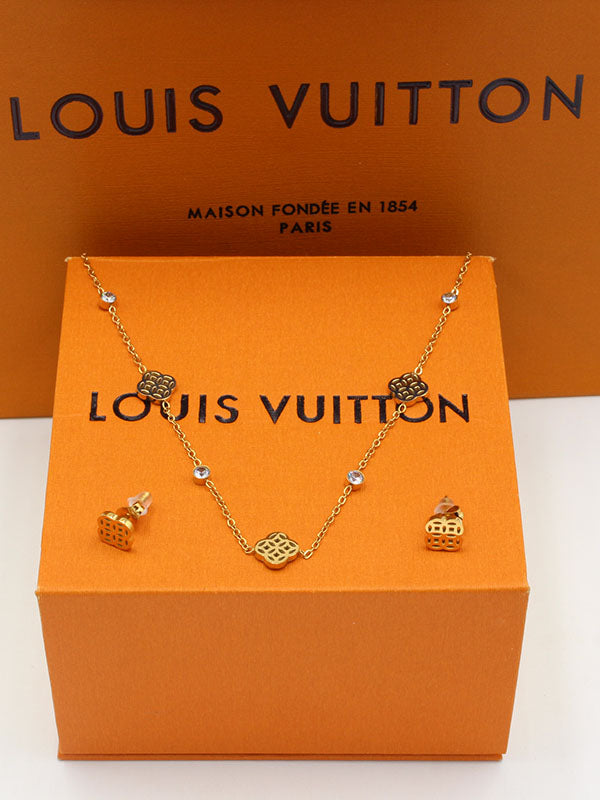 طقم لويفي اطقم louis vuitton