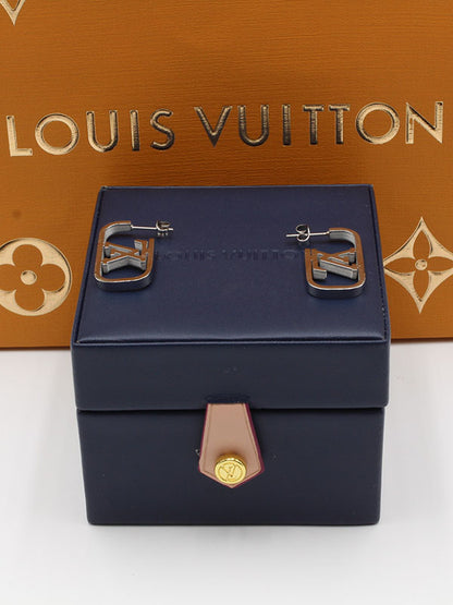 حلق لويس فيتون ركتانقلر حلق louis vuitton  