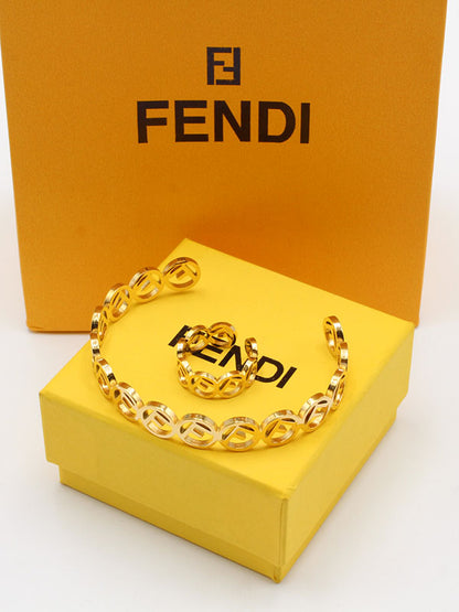 اسواره فندي مع خاتم بانقل اسواره fendi