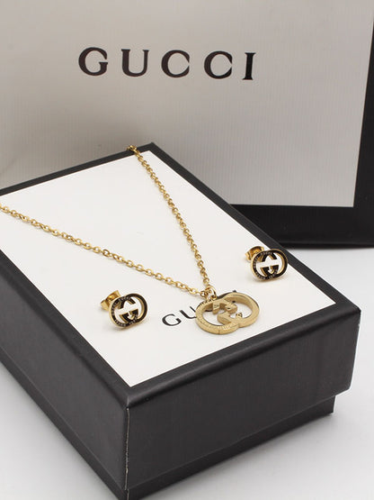 طقم قوتشي ناعم ذهبي اطقم gucci