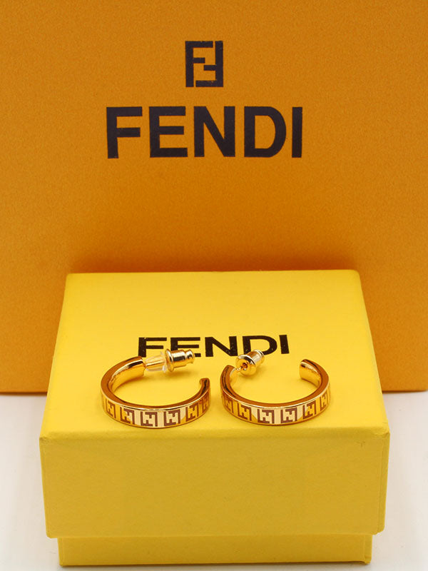 حلق ديور دائري ملون حلق fendi