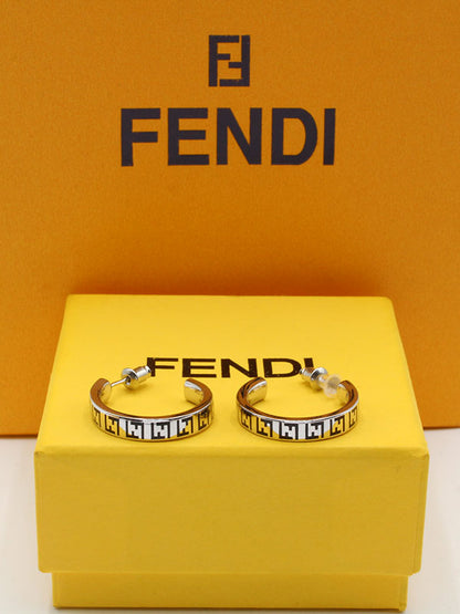 حلق ديور دائري ملون حلق fendi اسود فضي