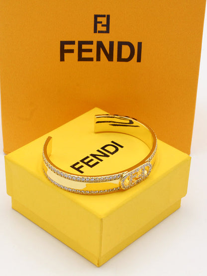 اساور فندي بانقل اوبن سايز اسواره fendi