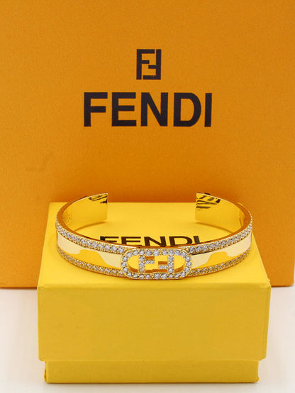 اساور فندي بانقل اوبن سايز اسواره fendi