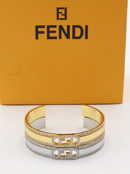 اساور فندي بانقل اوبن سايز اسواره fendi