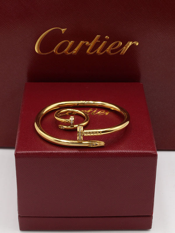 اساور كارتير المسمار زركون لوقو صغير اسواره CARTIER