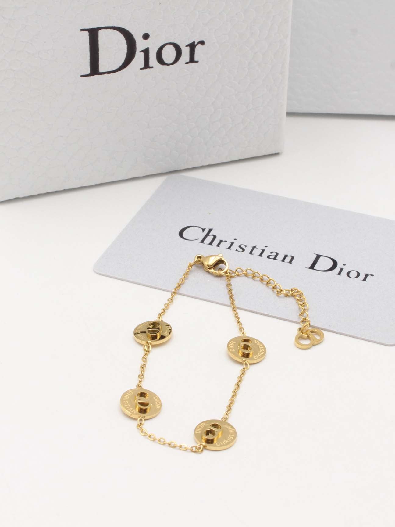 اسواره سي ديور ناعمة اسواره dior