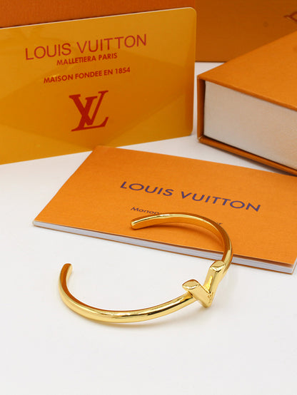 اساور لويس فيتون قولد نيو بانقل لوقو اسواره louis vuitton
