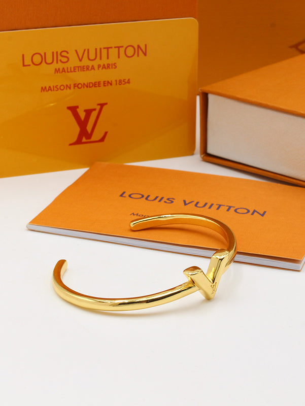 اساور لويس فيتون قولد نيو بانقل لوقو اسواره louis vuitton