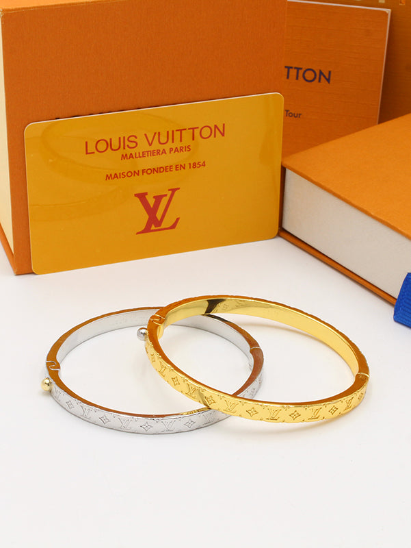 اساور لويس فيتون بانقل فلات لوقو اسواره louis vuitton