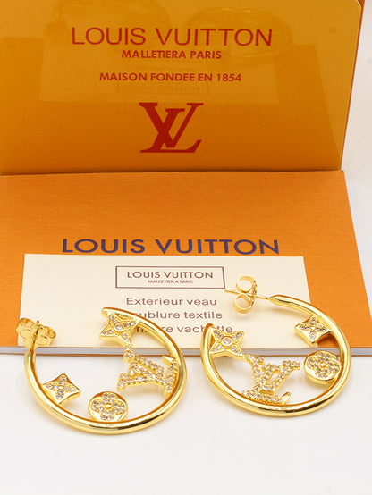 حلق لويس فيتون ملتي لوقو ميتال حلق louis vuitton