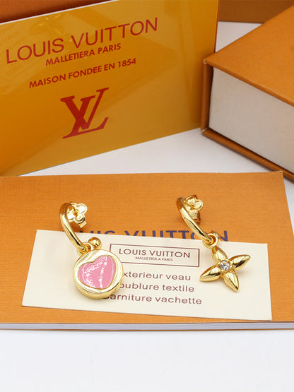 حلق لويس فيتون بينك هارت لوقو حلق louis vuitton