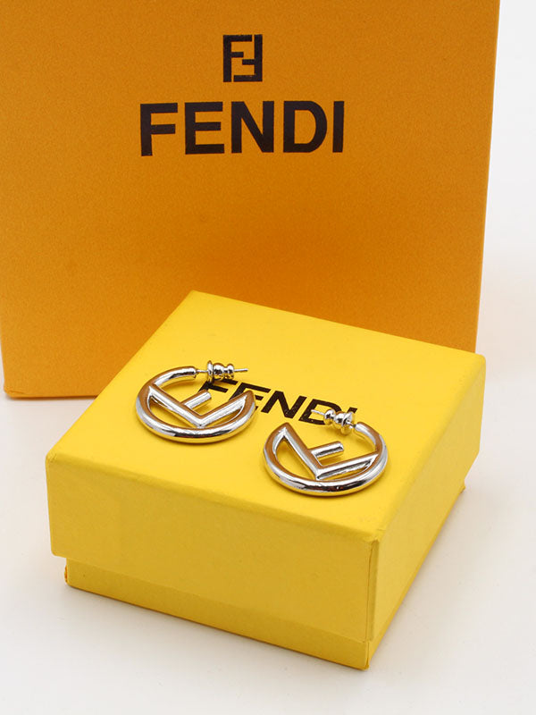 حلق فندي مدور ميتل حلق fendi فضي