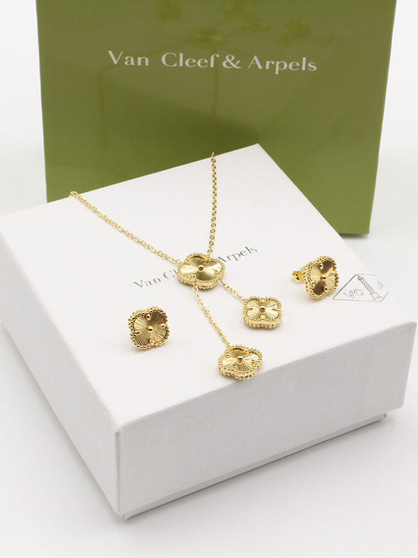 طقم فان كليف ثري فلاورز بندنتس اطقم van cleef