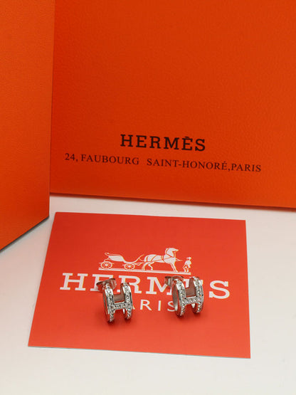 حلق هيرمز كريستال صغير حلق HERMES فضي