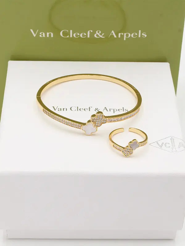 اساور وخاتم فان كليف وايت شيل زركون 793 اسواره van cleef ذهبي