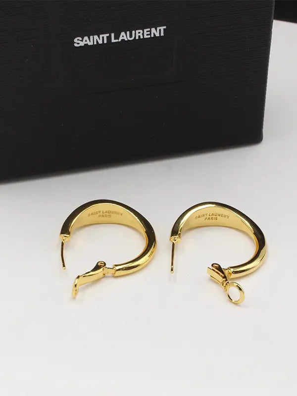 حلق ايف سان لوران مدور ذهبي لوقو حلق ysl