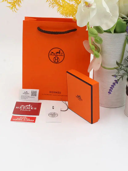 ملحقات هيرمز مربعه الجديد للاطقم هدايا HERMES