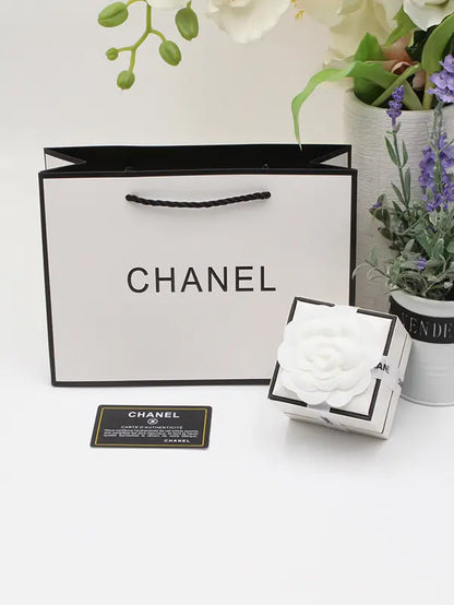 ملحقات شانيل للاطقم مربع صغيره هاي فيرجن هدايا chanel
