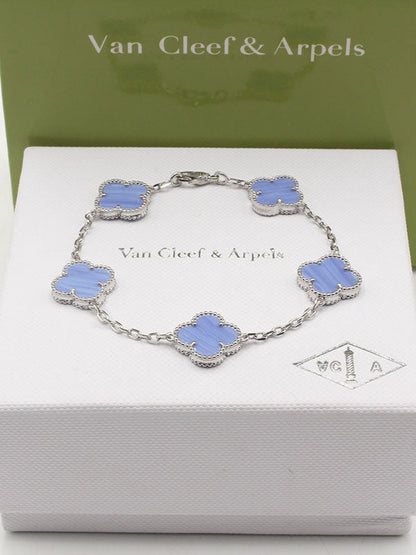 اساور فان كليف الماستر الجديده