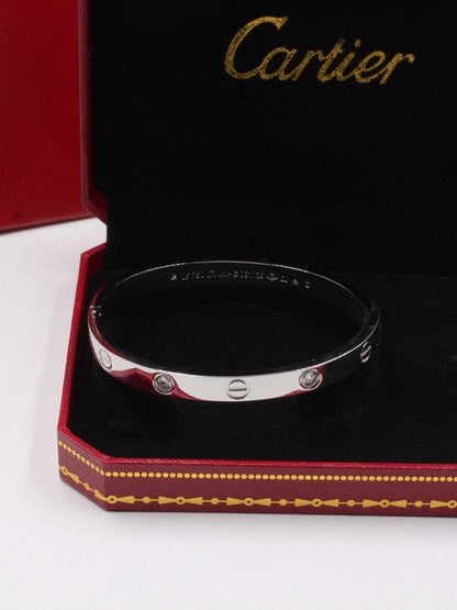 اساور كارتير زركون لوقو اسواره CARTIER