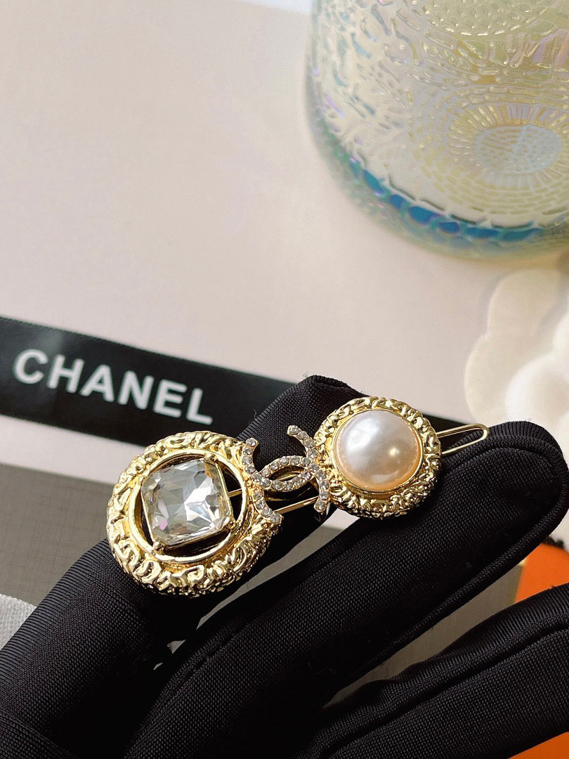 بكلة شعر شانيل ستون اكسسوارات شعر chanel