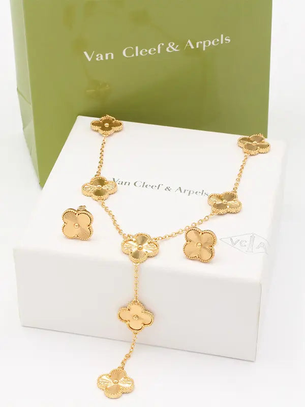 طقم فان كيف نيو ستايل لوقو اطقم van cleef