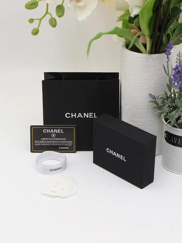 ملحقات شانيل للاطقم 5 قطع وردة هدايا chanel
