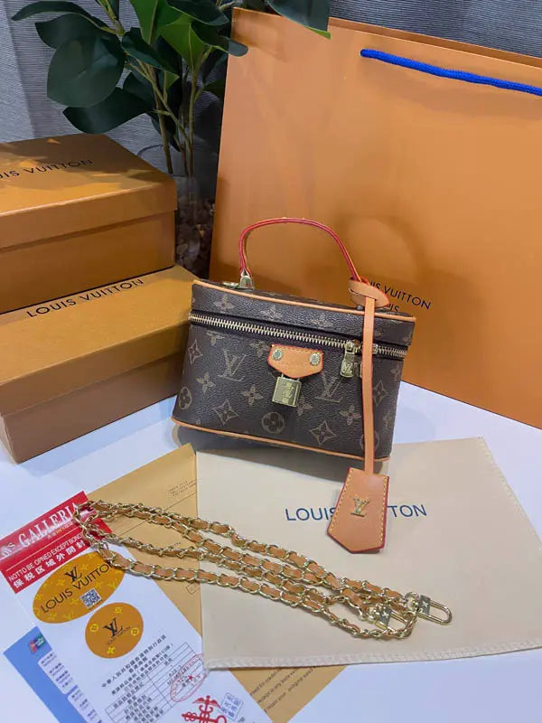 شنطة لويس فيتون ماستر نيو لوك شنط وحقائب louis vuitton bags بني