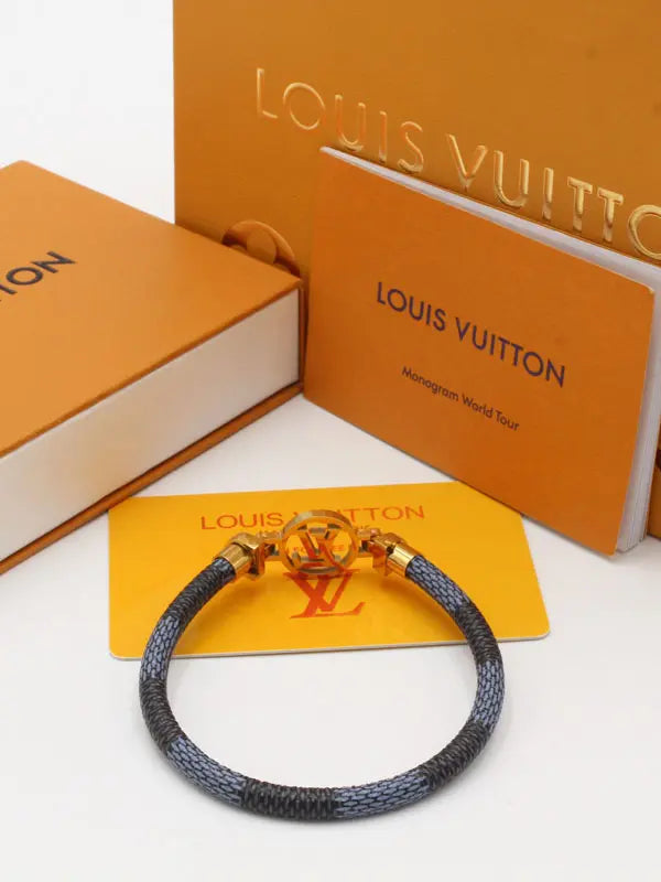 اساور لويس فيتون جلد LV LOGO اسواره louis vuitton