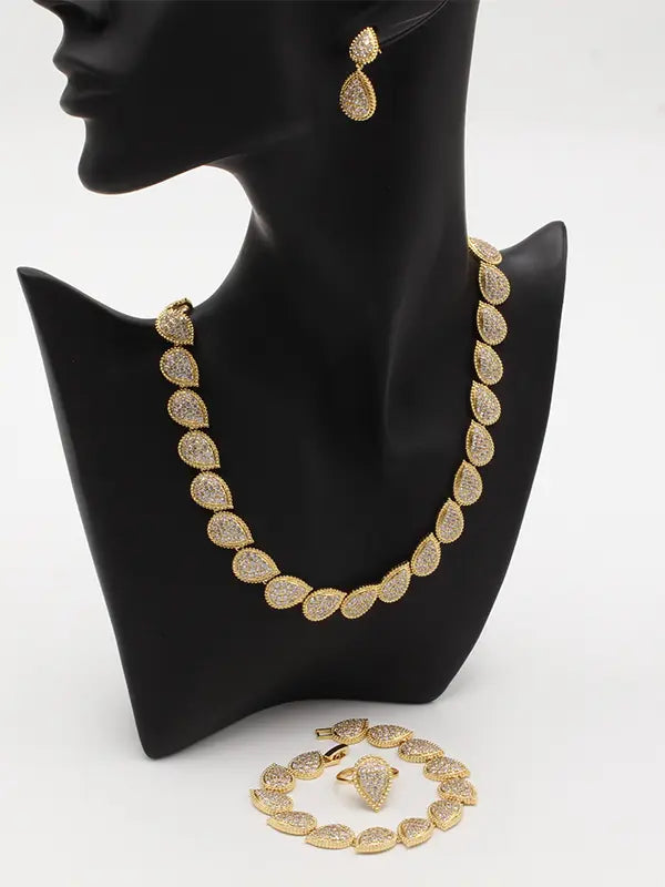 طقم بوشرون 4 قطع 688 اطقم bucheron