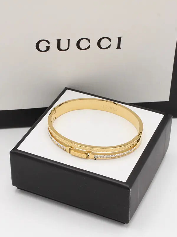 اساور قوتشي بانقل لوقو اسواره gucci