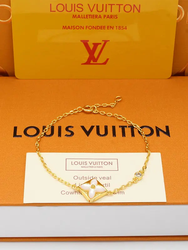 اساور لويس فيتون 780 اسواره louis vuitton ذهبي
