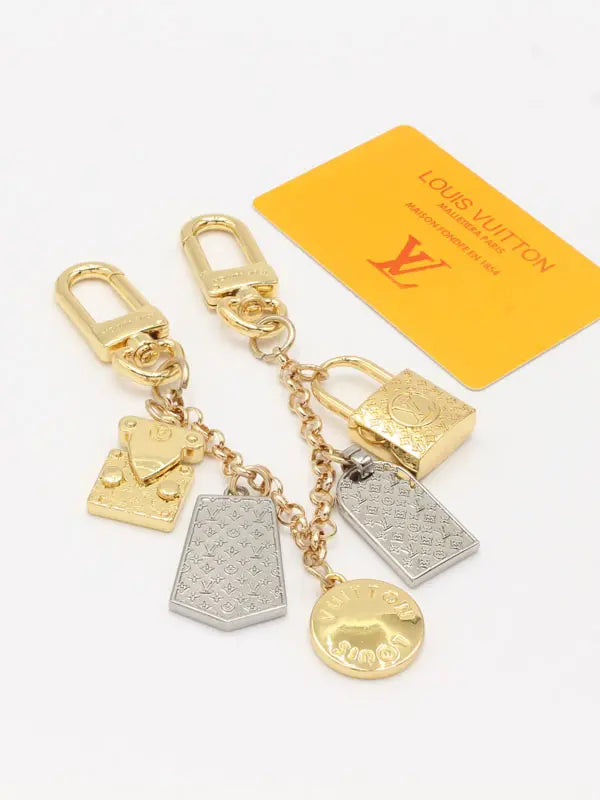 ميدالية لويس فيتون 236 ميدالية louis vuitton