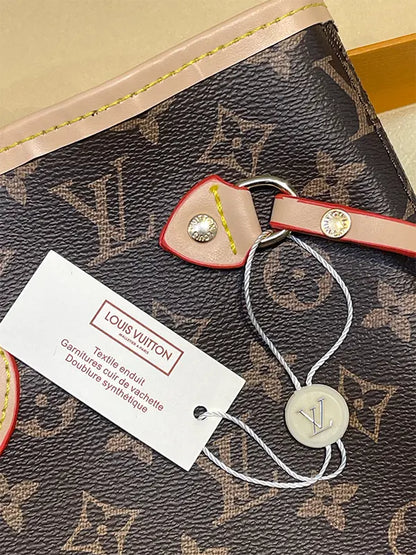 شنطة لويس فيتون كبيره بني داخلي اوفوايت شنط وحقائب fendi bags