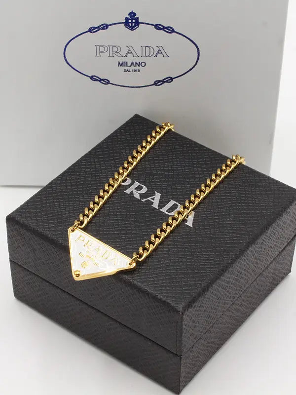 سلسال برادا سلسال brada