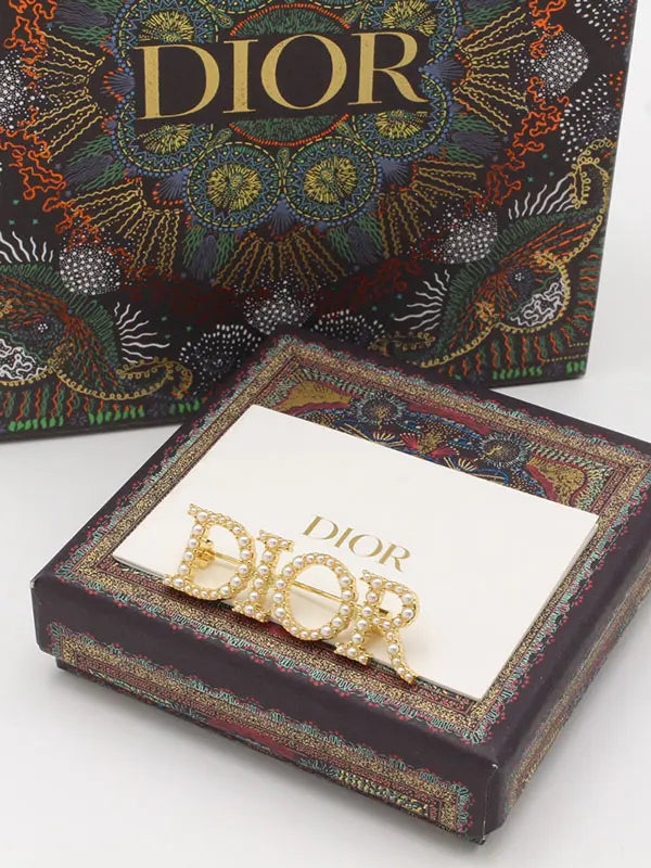 بروش ديور الجديد 45 بروش dior