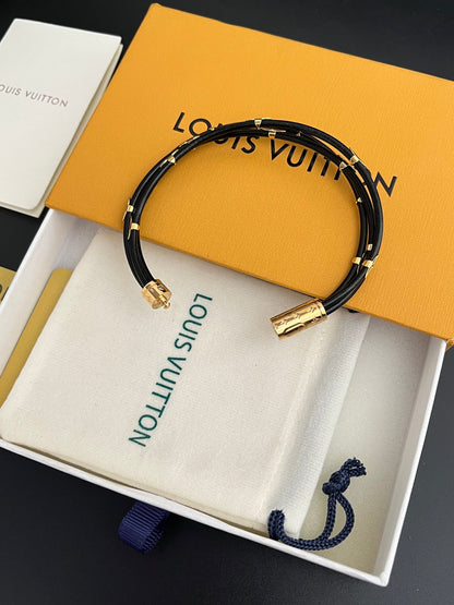 اساور لويس فيتون بلاك ليذر لاينز اسواره louis vuitton