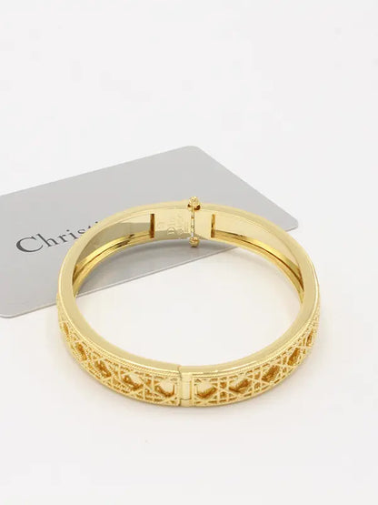 اساور ديور ماستر الهبة اسواره dior