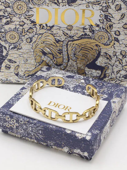 اساور ديور انتيك الجديد 903 اسواره dior