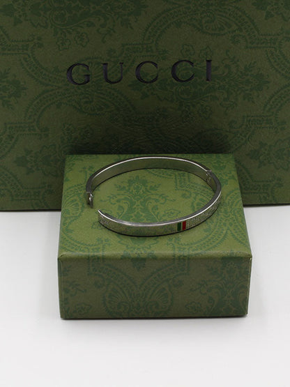 اسوارة قوتشي فضي اسواره gucci بيضاوي مقاس 6 سم