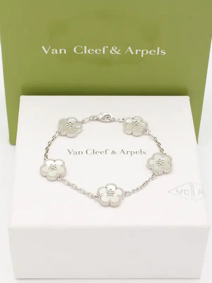 اسواره فان كليف زهرات الامبرا اند اربلز الماستر اسواره van cleef